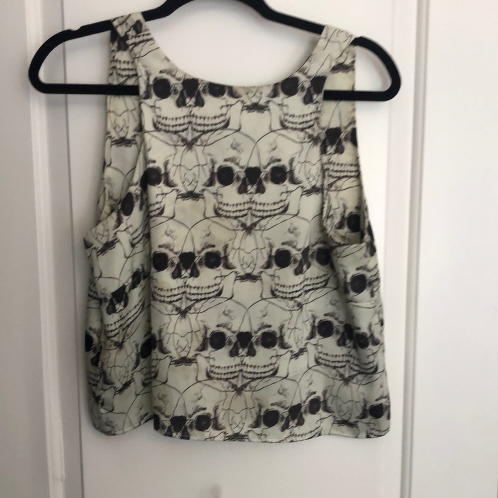 LF low back skull top